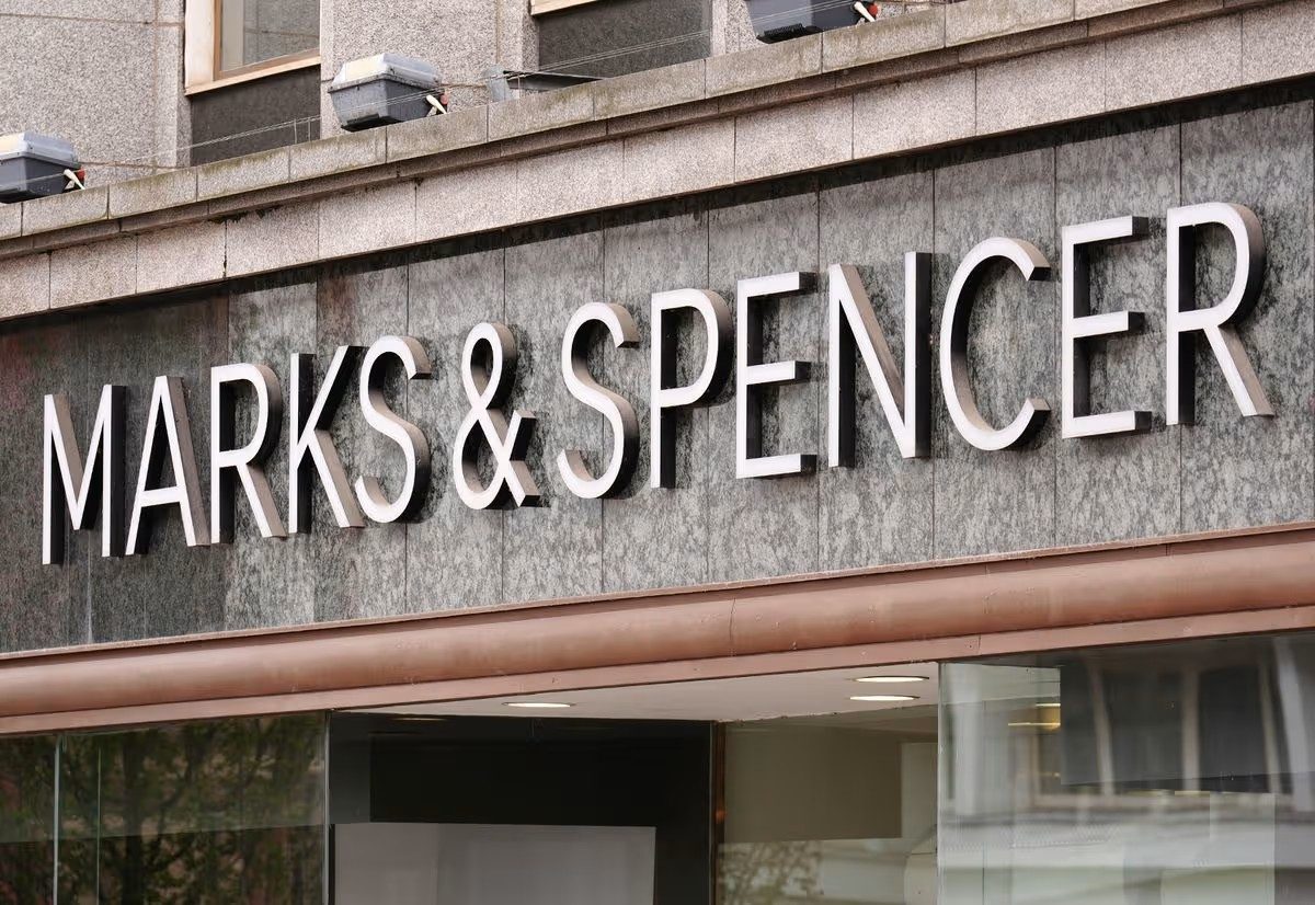 Marks & Spencer запускает новую линейку салатов, которые «хранятся на пять дней дольше»